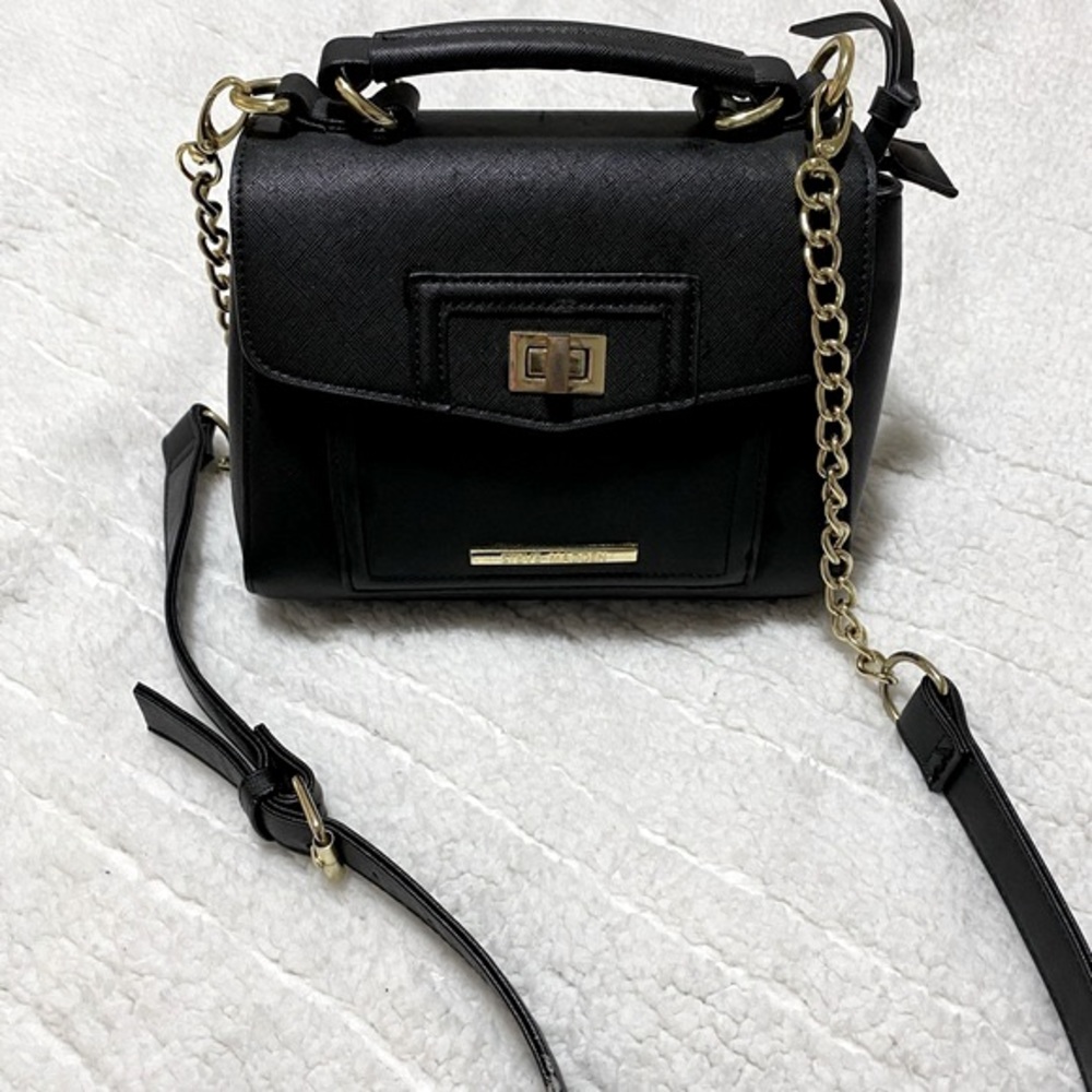 Black Structured Top-Handle Crossbody Bag with Gold Chain Accent